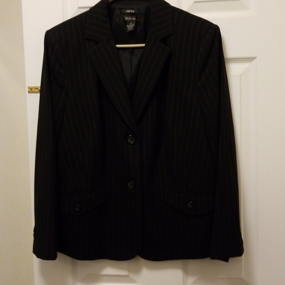 Pin Stripe dressy Blazer